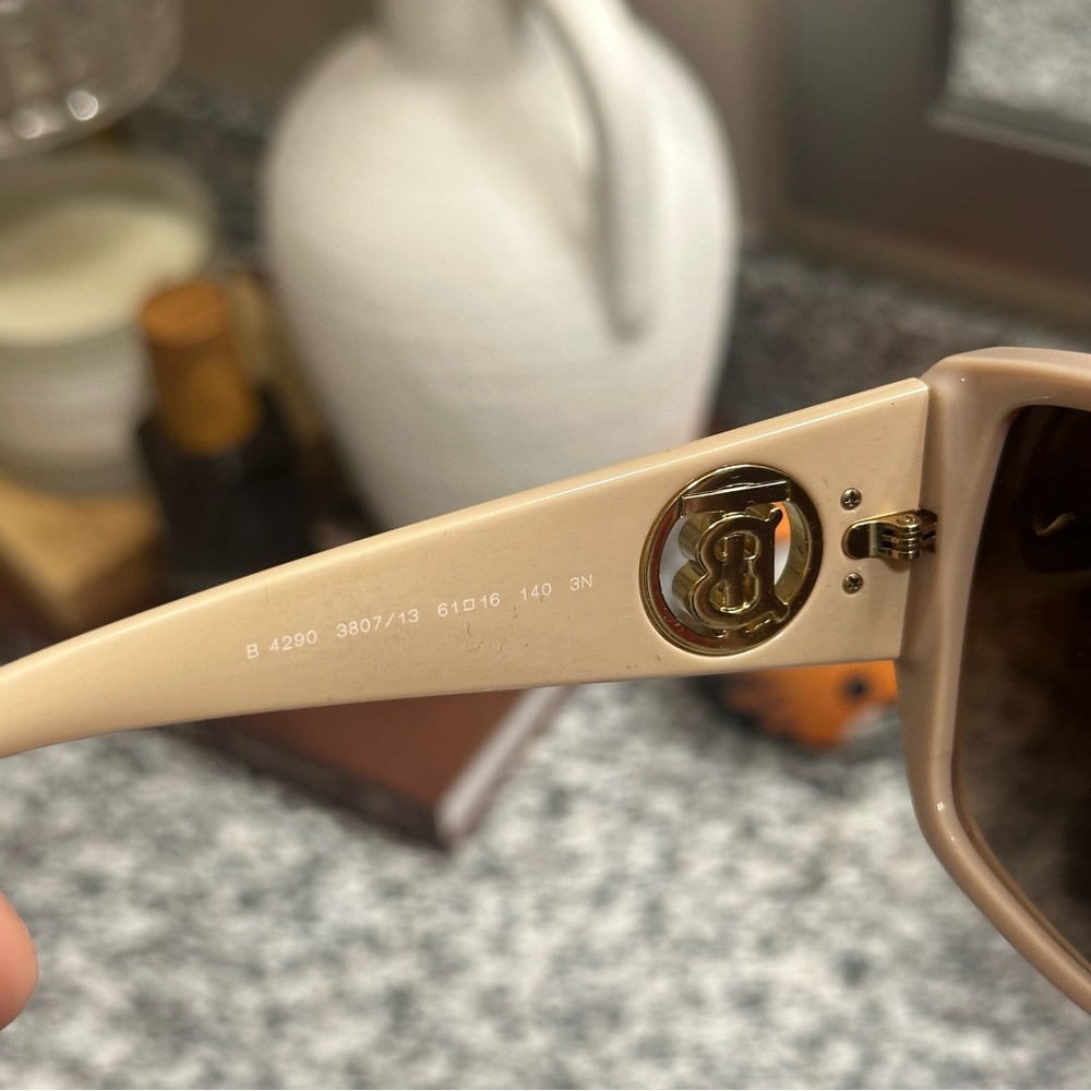 Burberry Tan Sunglasses - Picture 4 of 6